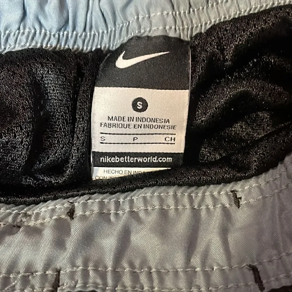 Nike men’s black/gray swim trunks. Size S.